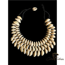 Charger l&#39;image dans la galerie, Collier en Triple Cauri
